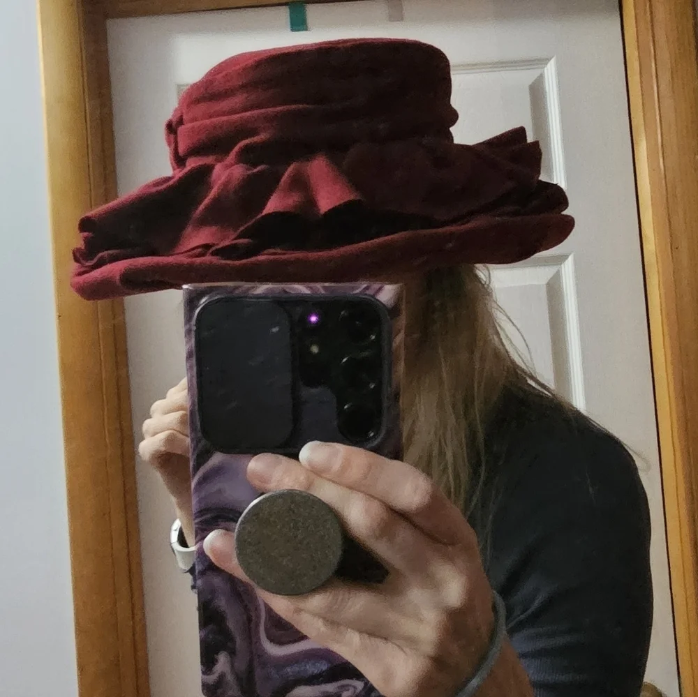 Georgia Hughes New York Handmade maroon / deep burgundy ruffled fancy hat